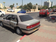 اللد: إصابة طفيفة لشاب بحادث طرق في شارع حشمونائيم وسط المدينة